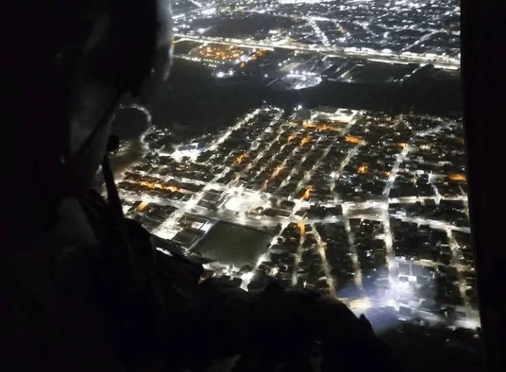 Mega operação contra o crime em bairro da Serra Operação com apoio de helicóptero da Polícia Militar em Central Carapina, na Serra