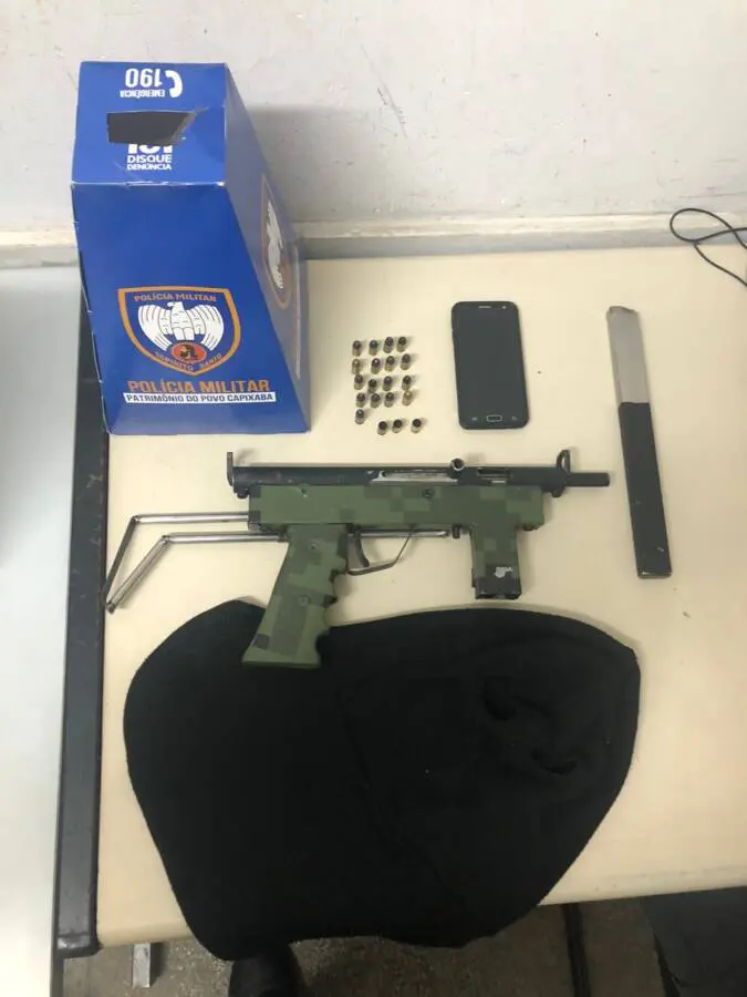 PM do sexto batalhão apreende armas neste final de semana