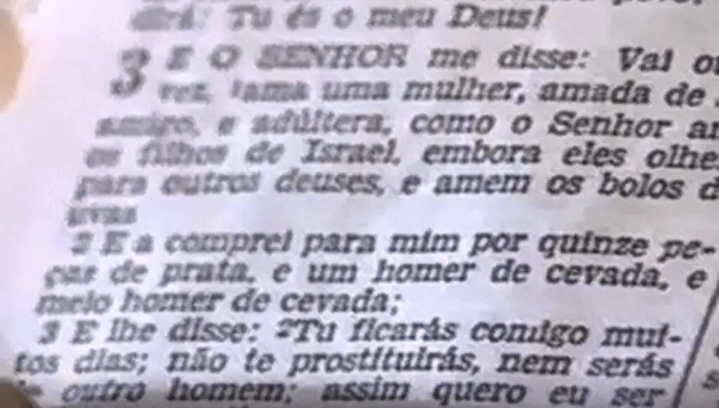 Pastor “confunde” leitura da bíblia e transa esposa de fiel na Serra