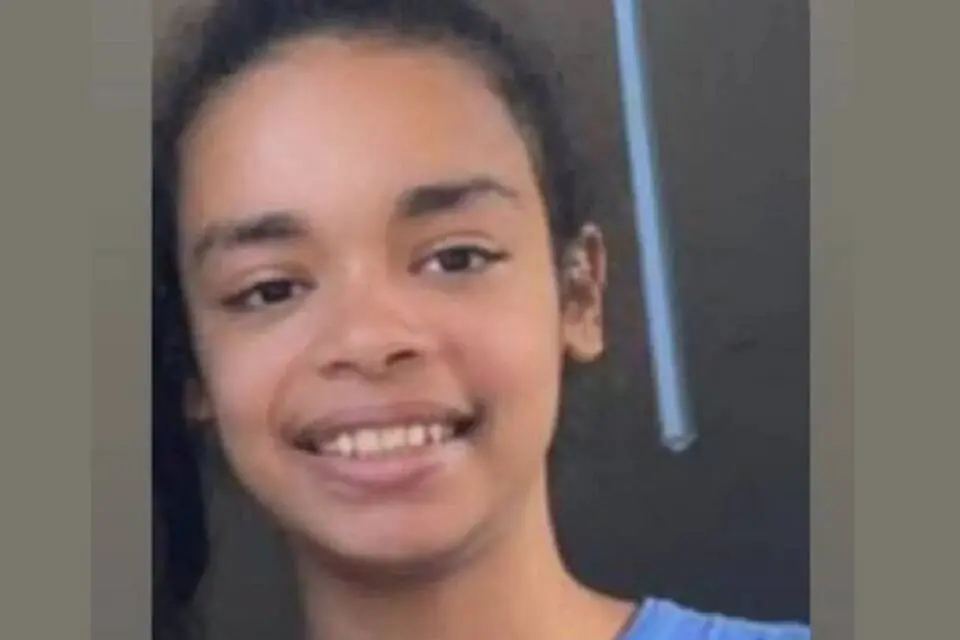 Família procura adolescente de 13 anos desaparecida há 4 dias na Serra