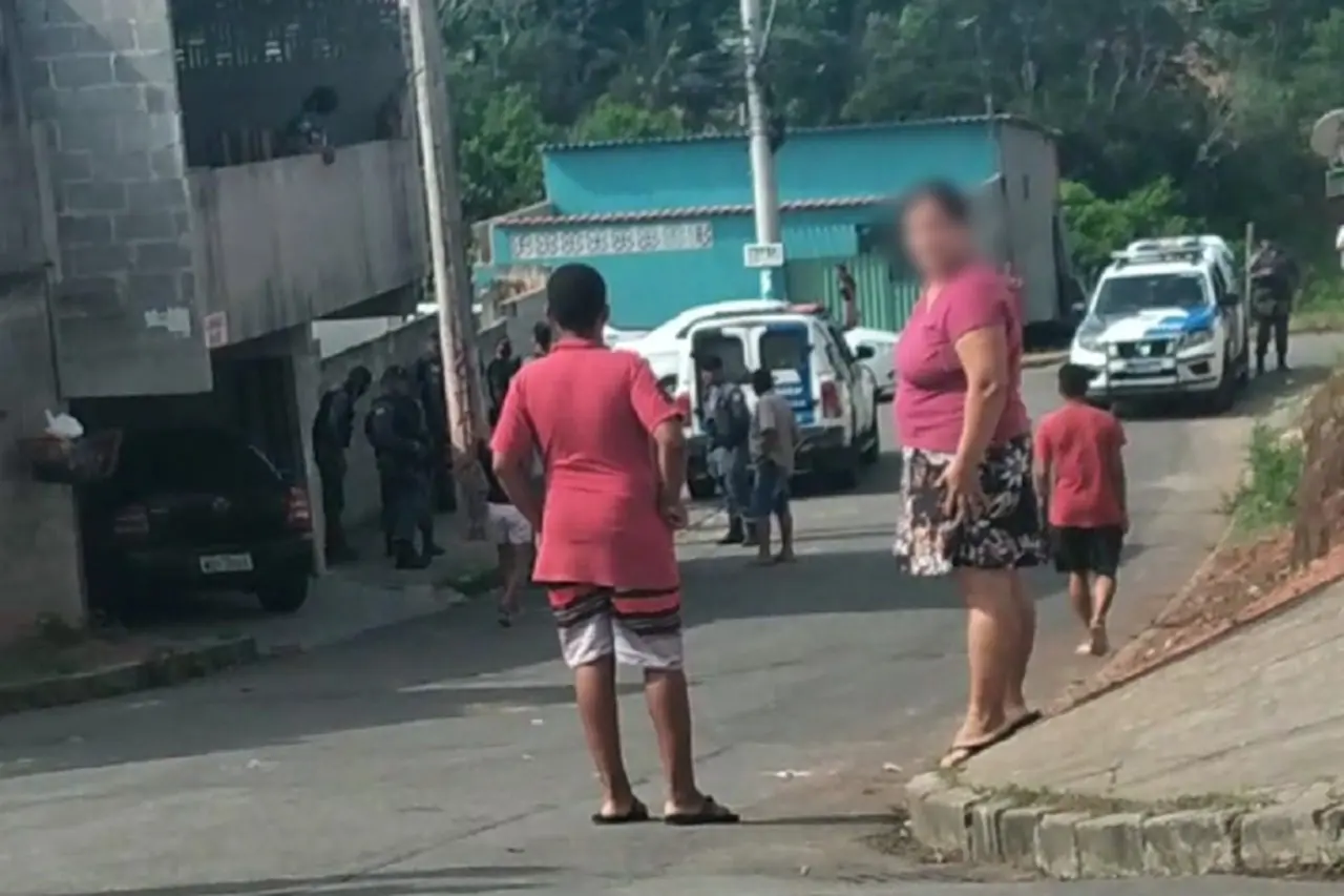 Militares da P2 e Força Tática capturam 3 traficantes em Planalto Serrano