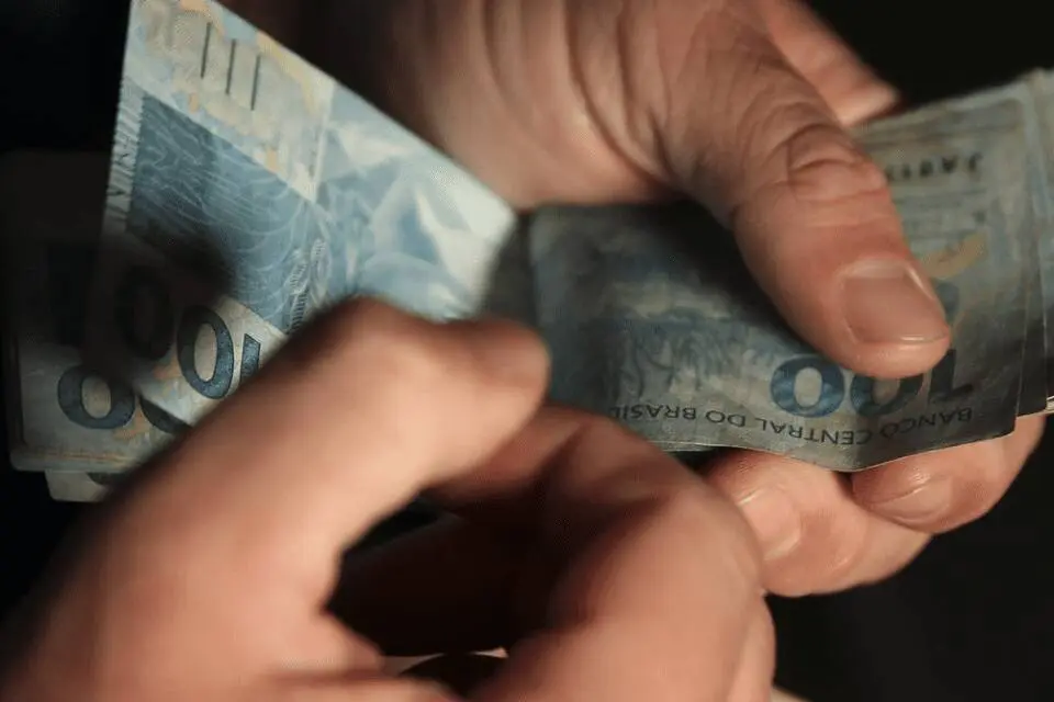 Banco Central novamente libera consulta de valores esquecidos, mas por etapas