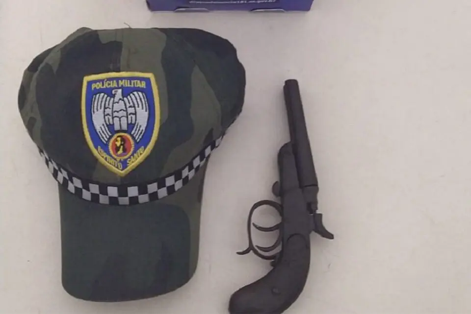 Polícia Militar Ambiental flagra motorista de App lutando com assaltante na Serra