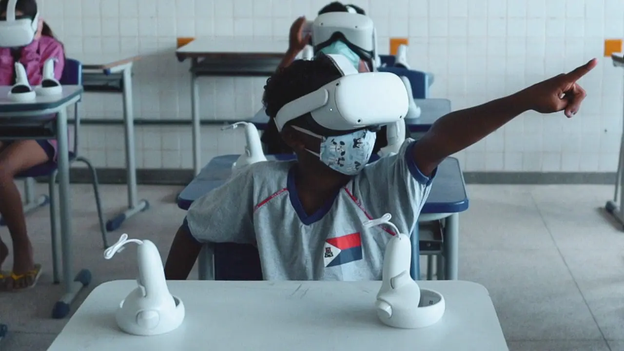 Projeto Realidade Virtual nas Escolas chega em Vila Velha e conscientiza estudantes sobre os oceanos