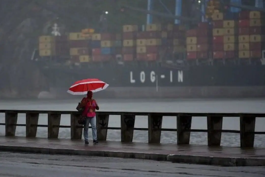 Previsão de frente fria com chuva nos próximos dias para região Sudeste