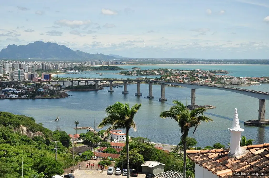 Dia 7 de abril de 2022: O Dia Capixaba da Saúde Vista do Convento em Vila Velha para Vitória.