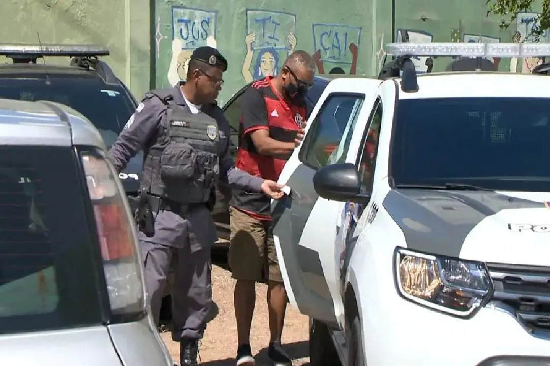 PM reformado preso acusado de agredir mulher de 62 anos na Serra