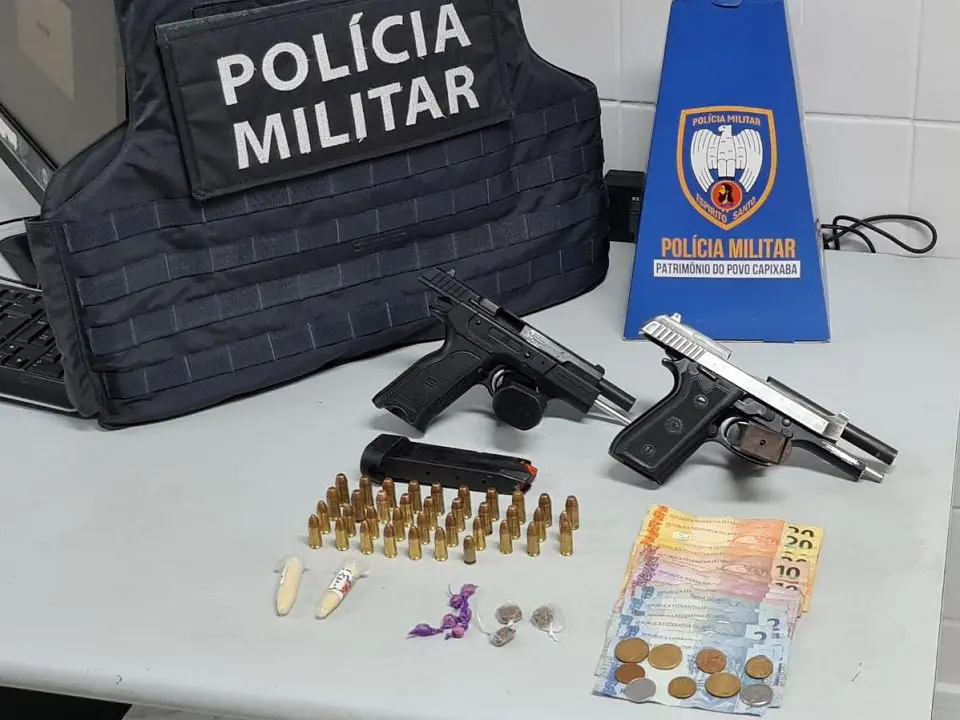 Três traficantes presos ao vacilarem durante final de baile clandestino em Planalto Serrano