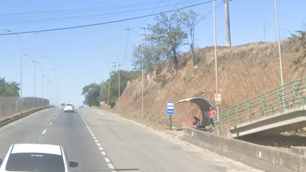 Motorista de App é encapuzado e feito de refém por quatro homens armados na Serra