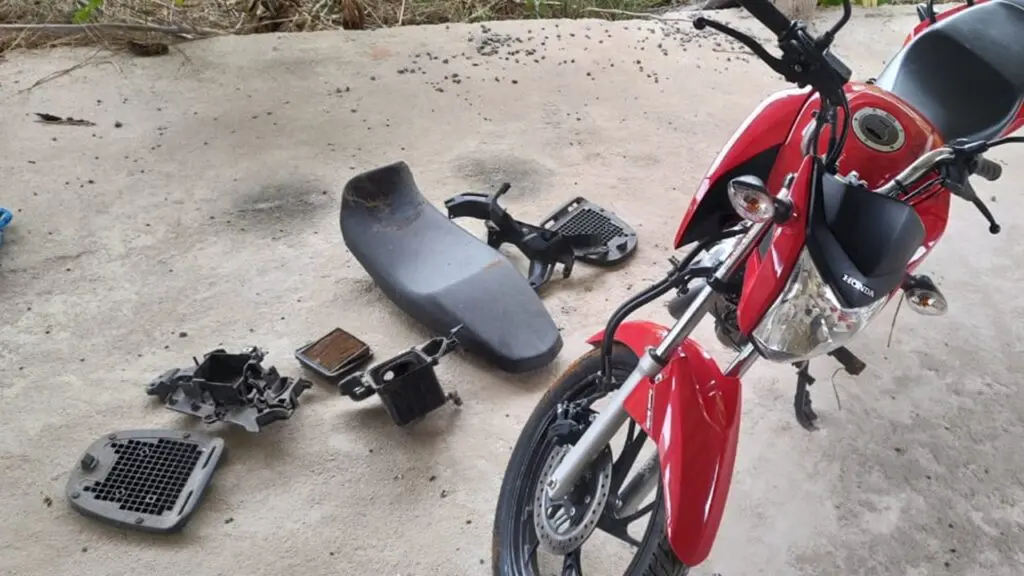 Guarda Municipal da Serra recupera moto que estava ‘esfriando’ em Nova Almeida