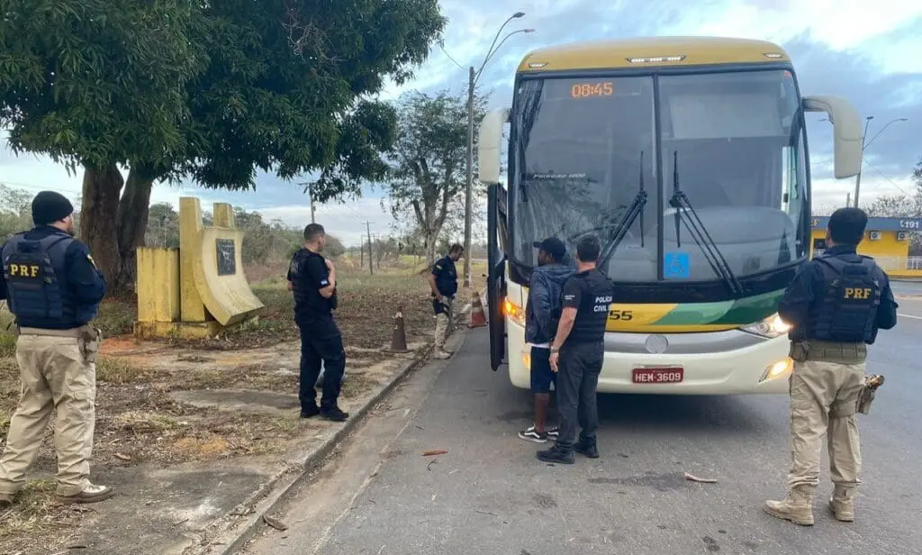 Polícia Civil e Polícia Rodoviária Federal prendem em Linhares acusado de homicídio