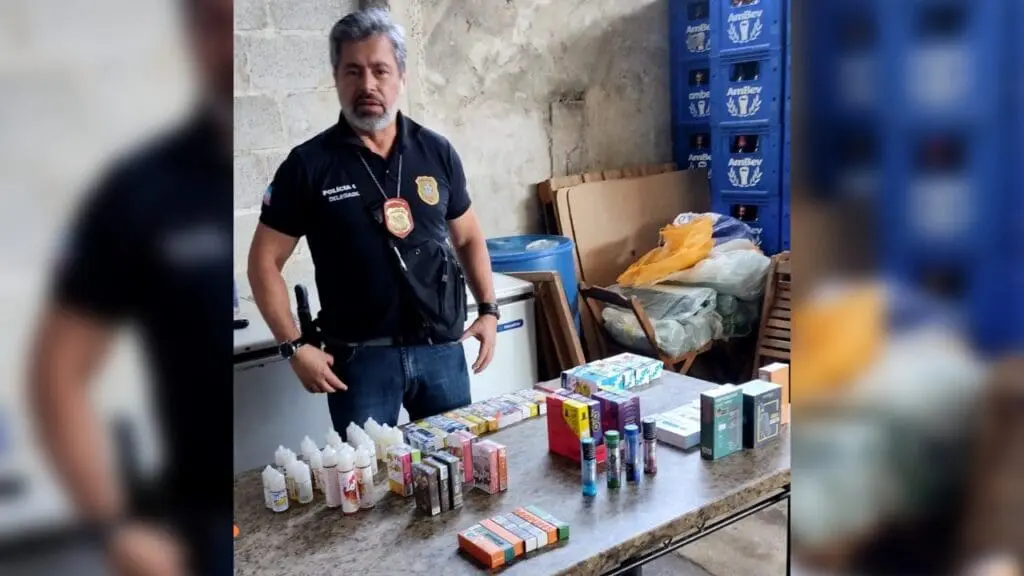 Polícia Civil deflagra operação de combate ao comércio ilegal de cigarros eletrônicos na Serra