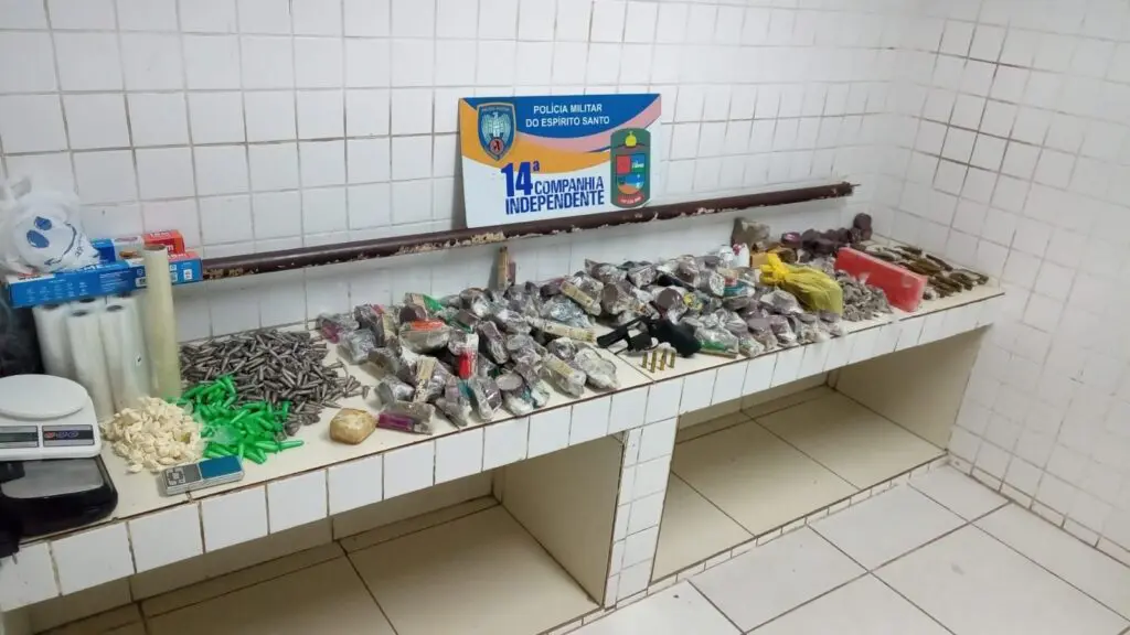 Traficante durante fuga acaba entregando outras “biqueiras” por acidente na Serra