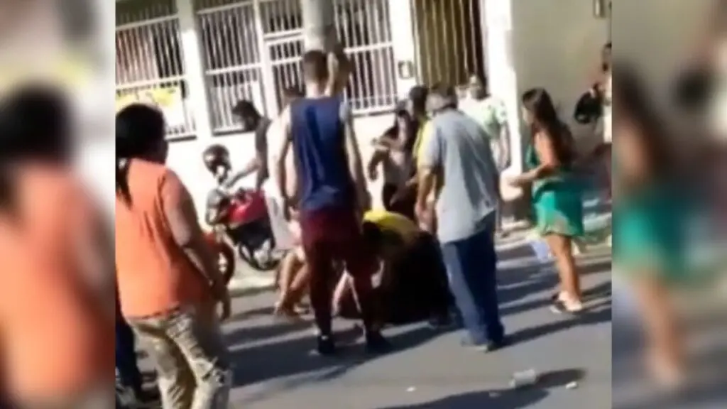 Eleitores rivais decidem debater política na base do “diálogo” em Nova Almeida