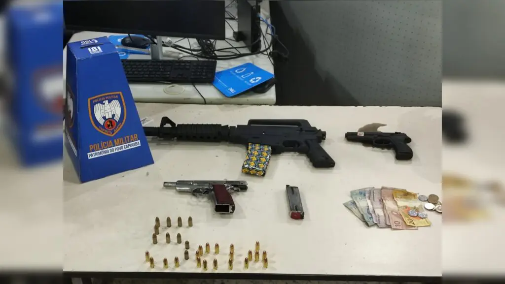 Polícia Militar arrocha “biqueira” prende 7 “estudantes” em Vitória