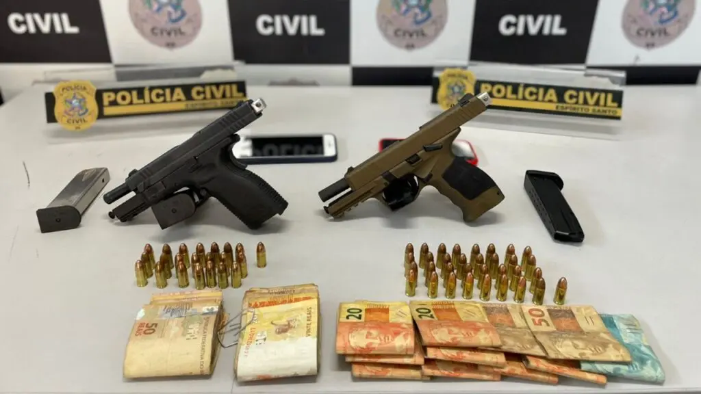 DENARC prende dois “queimados” com pistolas, munições e dinheiro em Serra Dourada II