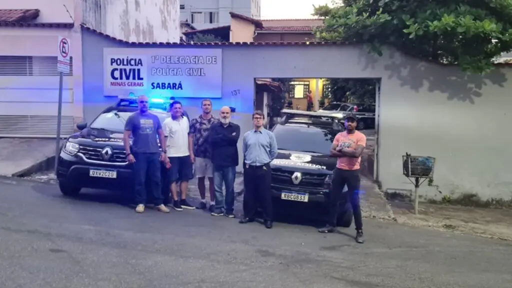 GP preso acusado de filmar atos sexuais e depois extorquir cliente morador da Praia do Canto