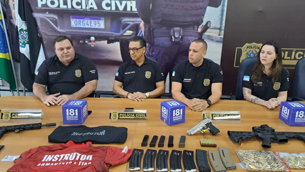 Polícia Civil prende chefão de facção criminosa de SC armado até os dentes em Vila Velha