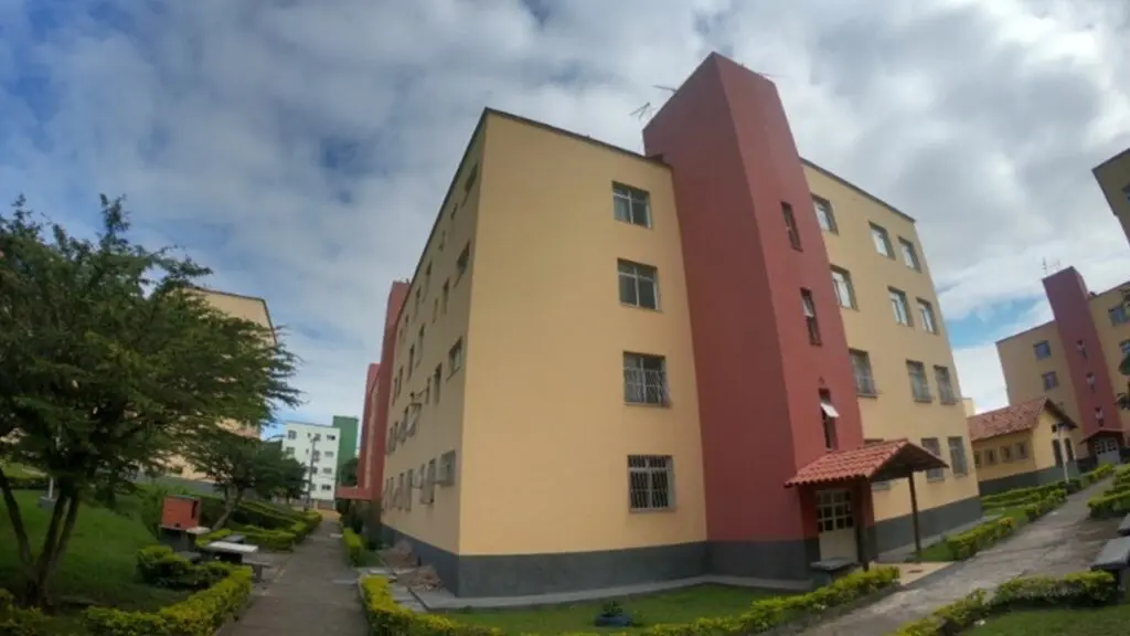 Treta generalizada acaba com homem baleado em condomínio em Jacaraípe