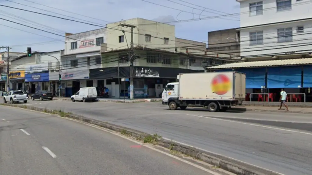Ciclista de 82 anos morre após ser atingido por veículo em Jardim Limoeiro