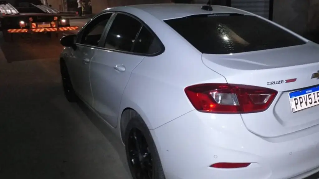 Polícia Militar aperta o cerco contra veículos roubados em diversos bairros da Serra