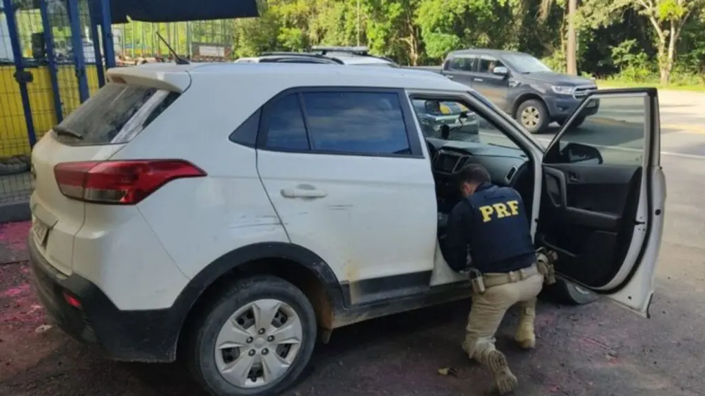 PRF aperta o cerco contra veículos roubados circulando em rodovias do ES