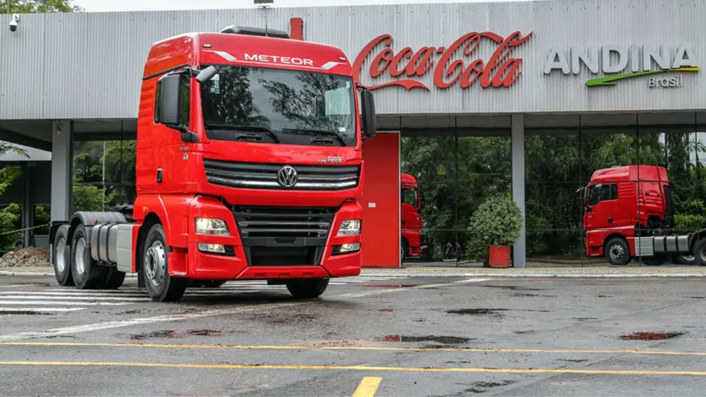 Coca-Cola abre mais de 130 oportunidades de emprego e estágio