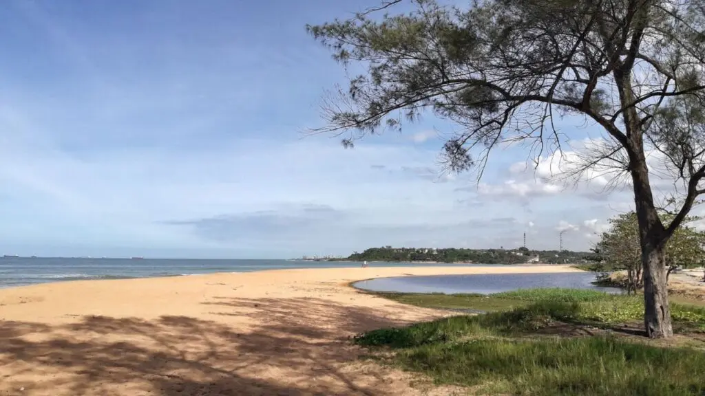 Praia em Balneário de Carapebus