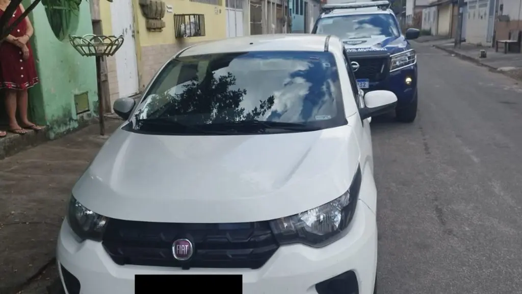 Motorista de aplicativo tem arma apontada para cabeça durante assalto na Serra