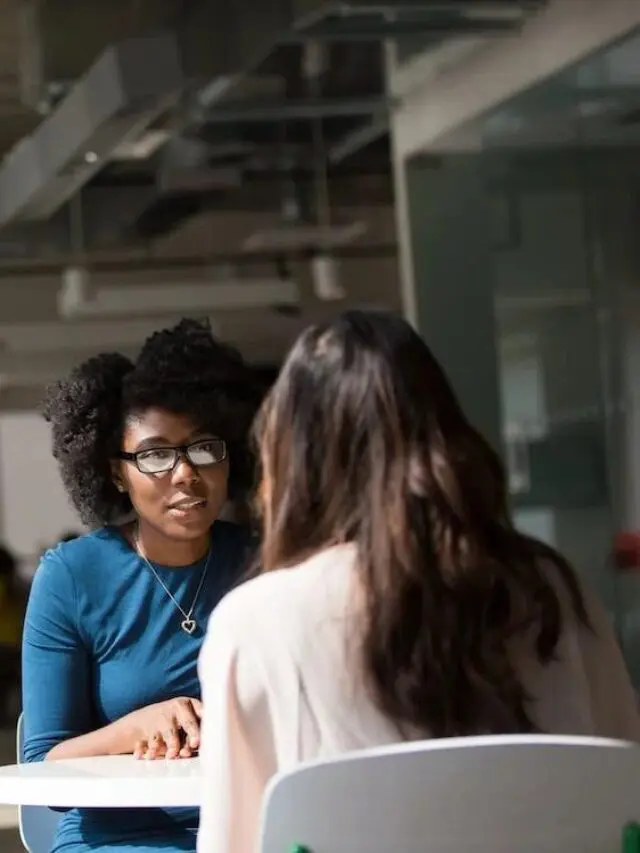 Entrevista de emprego: confira aqui dicas de como se preparar e suas principais perguntas