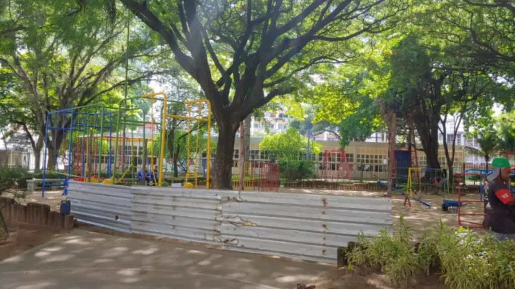 Parques públicos de Vitória passam por melhorias e paisagismo Parque em reforma