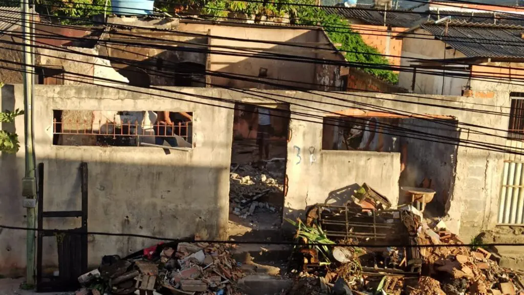 Família pede ajuda para refazer a casa destruída pelo incêndio em Planalto Serrano