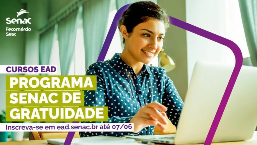 Senac lança edital de seleção com 500 vagas em cursos técnicos a distância no ES Foto oficial do Senac ES - recomendação (uma mulher mexendo no notebook)