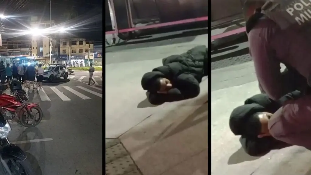 Polícia Militar troca tiros com atirador após flagrar tentativa de homicídio em praça de Cariacica Arte com 3 imagens na primeira imagem de uma rua movimentada com uma multidão de curiosos após troca de tiros em uma tentativa de homicídio, também é possível ver uma viatura que foi alvejada durante a ação, na segunda imagem um criminoso de 18 anos caído no chão baleado durante confronto contra a PM, e na terceira imagem o mesmo criminoso agora está com um policial militar abaixado proximo ao criminoso.