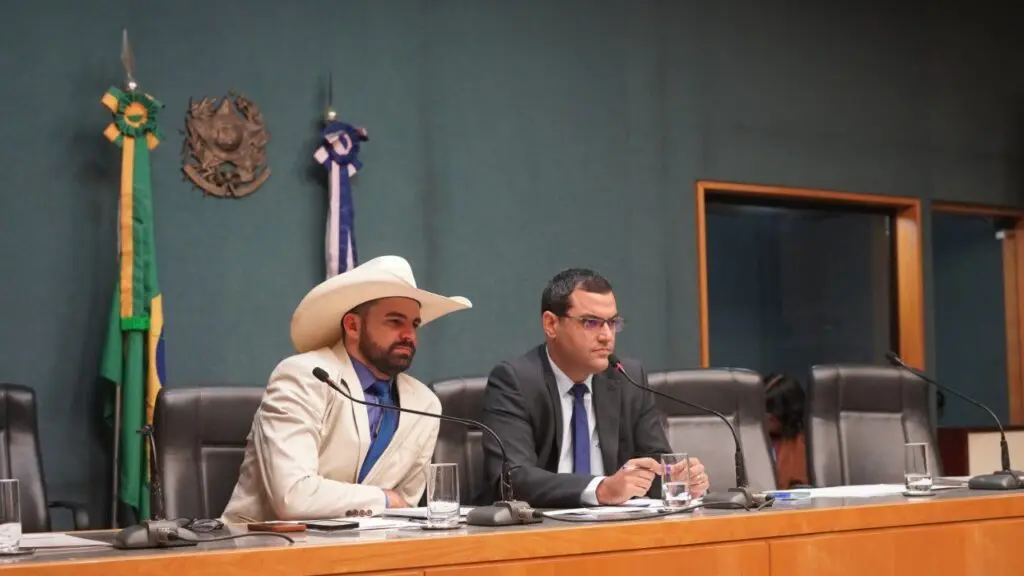 Gestão do SAMU é discutida em reunião extraordinária da Comissão de Saúde na ALES Deputados Pablo Muribera e Dr. Bruno Resende foto: reprodução