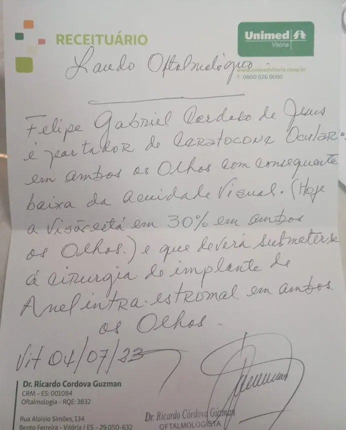 Folha com laudo médico de Felipe Gabriel