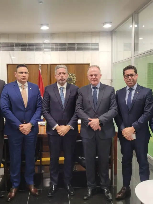 Govenador Casagrande participou de reuniões em Brasília debatendo Reforma Tributária