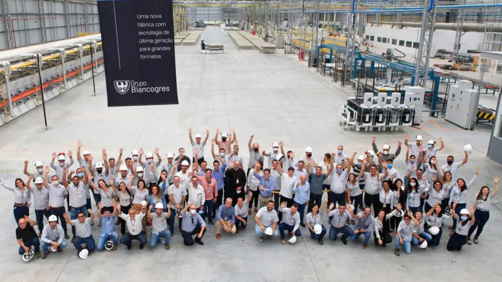 Grupo Biancogres conta com mais de 60 novas vagas de emprego na Serra Biancogress disponibiliza vagas