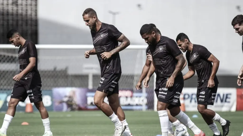 Rio Branco-ES promete premiação robusta ao elenco em caso de título da Copa ES Elenco do Rio Branco-ES em treinamento para a Copa ES