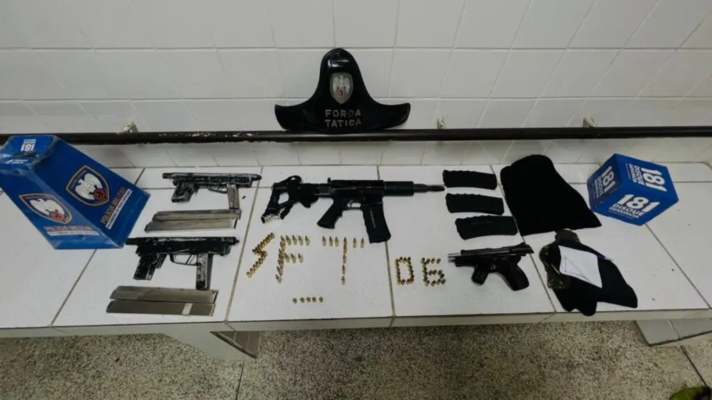 Guerra do tráfico em Planalto Serrano fica prejudicado com ação da Polícia Militar Guerra do tráfico em Planalto Serrano fica prejudicado com ação da Polícia Militar