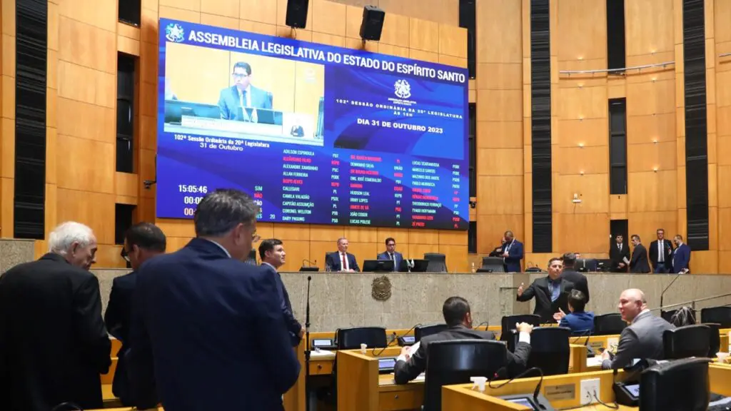 Deputados capixabas aprovam por unanimidade Plano Plurianual 2024-2027 Deputados aprovam por unanimidade Plano Plurianual dos próximos 4 anos no ES.