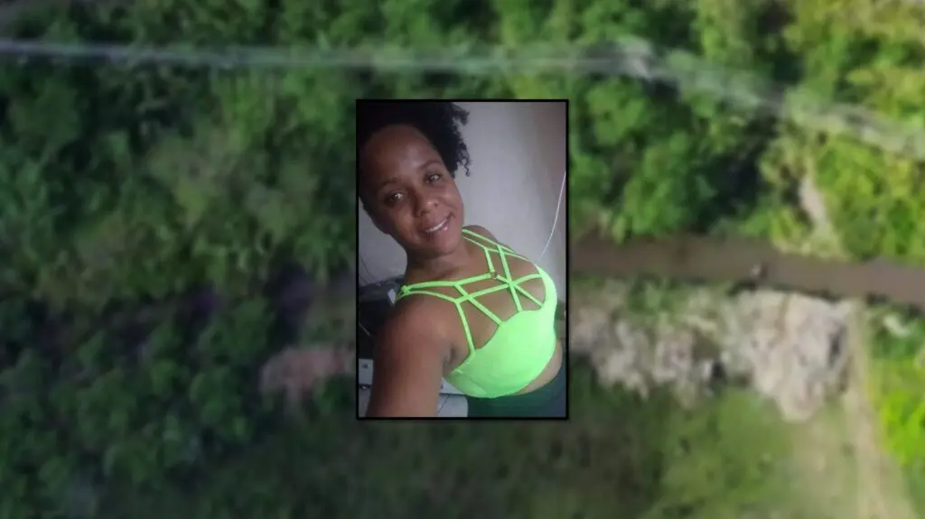 Mulher morre após ser empurrada dentro de valão contaminado na Serra Mulher morre após ser empurrada dentro de valão contaminado na Serra