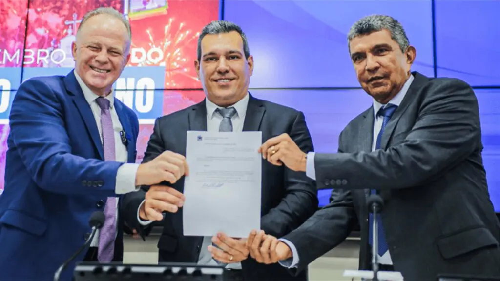 Renato Casagrande, Saulinho da Academia e Sergio Vidigal na Cãmara da Serra