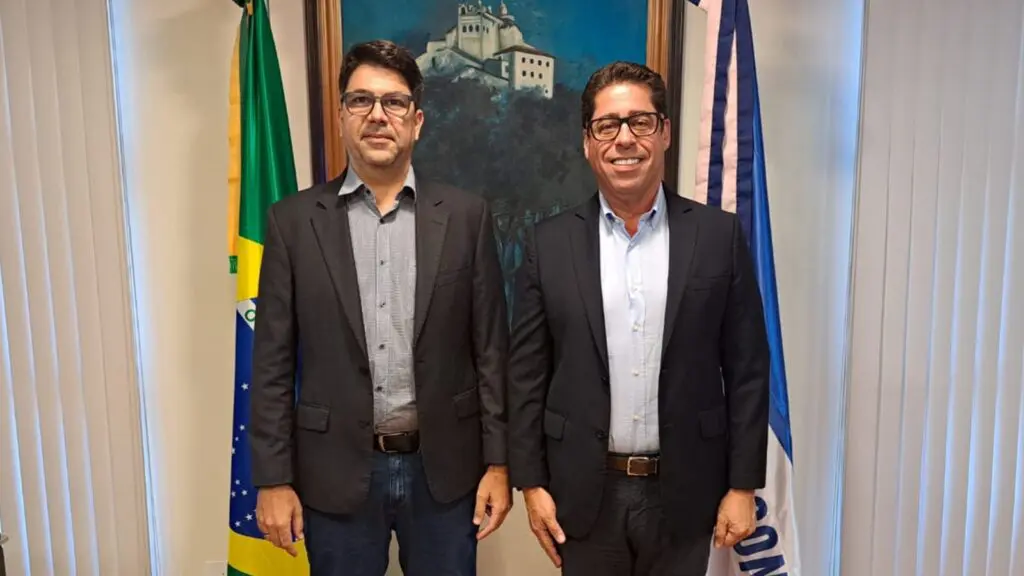 Marcelo Santos inscreve Davi Diniz para vaga no Tribunal de Contas com apoio de 25 deputados