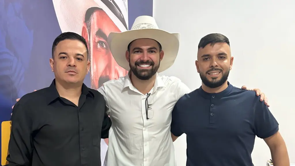 Agentes da Serra sofrem punição logo após aparecerem ao lado de Pablo Muribeca