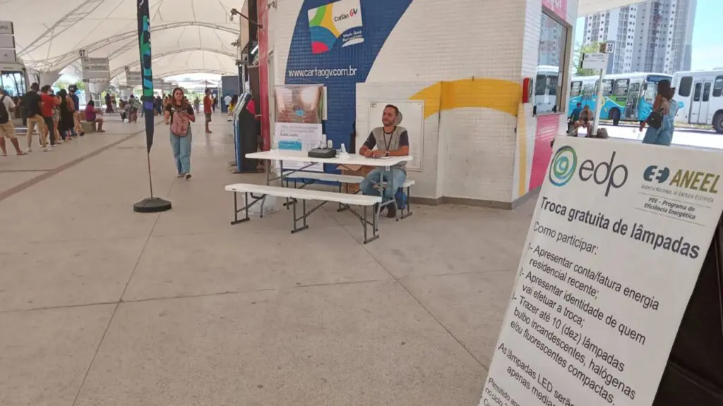 EDP anuncia troca gratuita de lâmpadas em terminais da Grande Vitória EDP faz troca gratuita de lâmpadas por LED e cadastro do Tarifa Social nos Terminais da Grande Vitória.