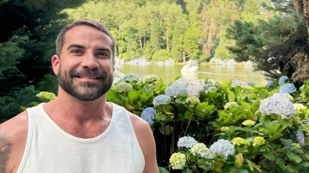Médico capixaba que morreu enquanto trabalhava como voluntário no RS será enterrado na Serra Cardiologista capixaba que morreu no Rio Grande do Sul será enterrado na Serra.