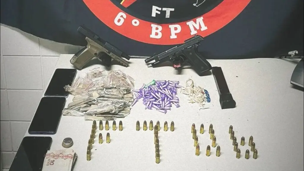 Força Tática apreende armas e captura homicida foragido em zona rural da Serra Força Tática arrocha criminosos armados e prende homicida foragido em zona rural da Serra