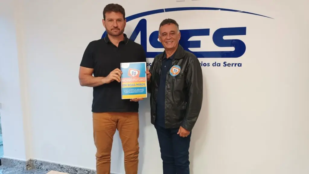 Audifax Barcelos se reúne com empresários e apresenta plano de governo para a economia da Serra Audifax Barcelos e membro da ASES