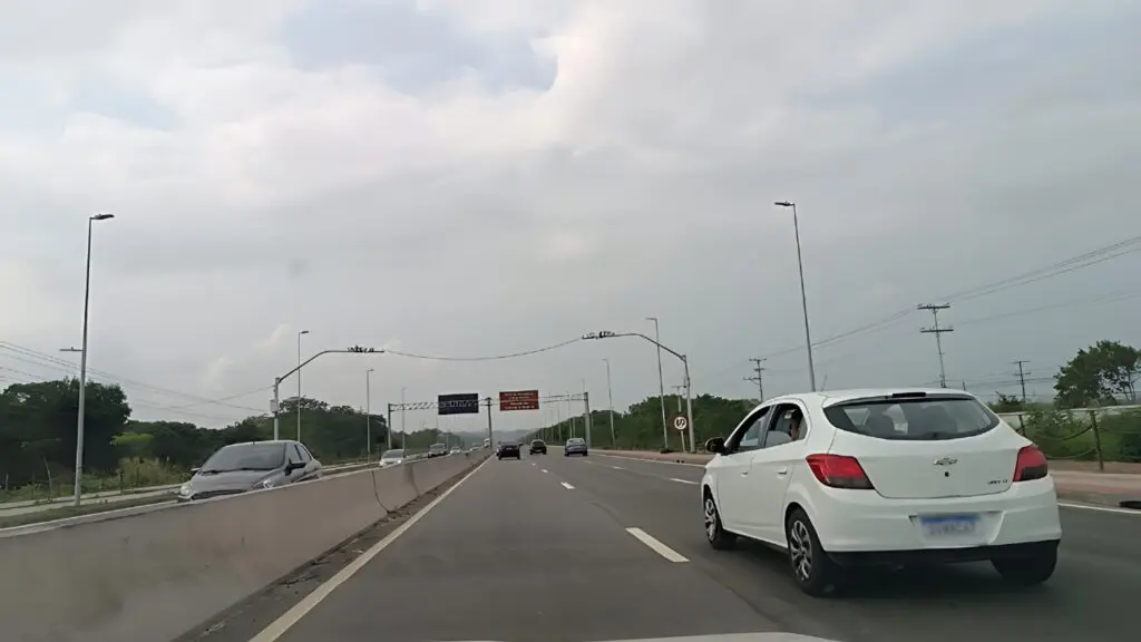 Rodovia das Paneleiras entre Serra e Vitória será totalmente interditada para instalação de radares Rodovia das Paneleiras no sentido Serra-Vitória será totalmente interditada para instalação de radares